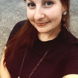 Meet your Posher, Courtney